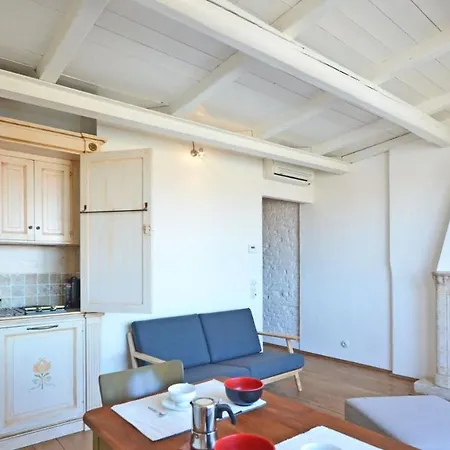 Boldù Terrace *
